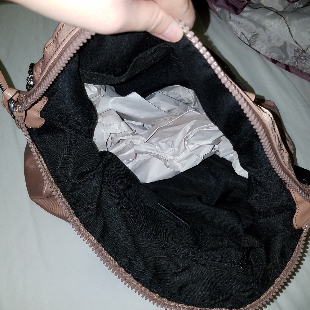 Sleek Rebecca Minkoff Bag NWOT - Picture 2 of 4